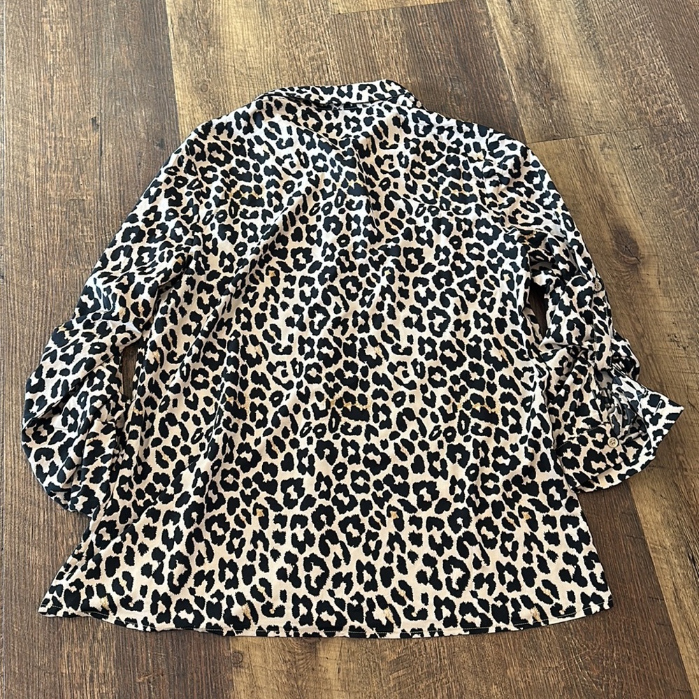 Doe & Rae Shirt - Picture 6 of 6